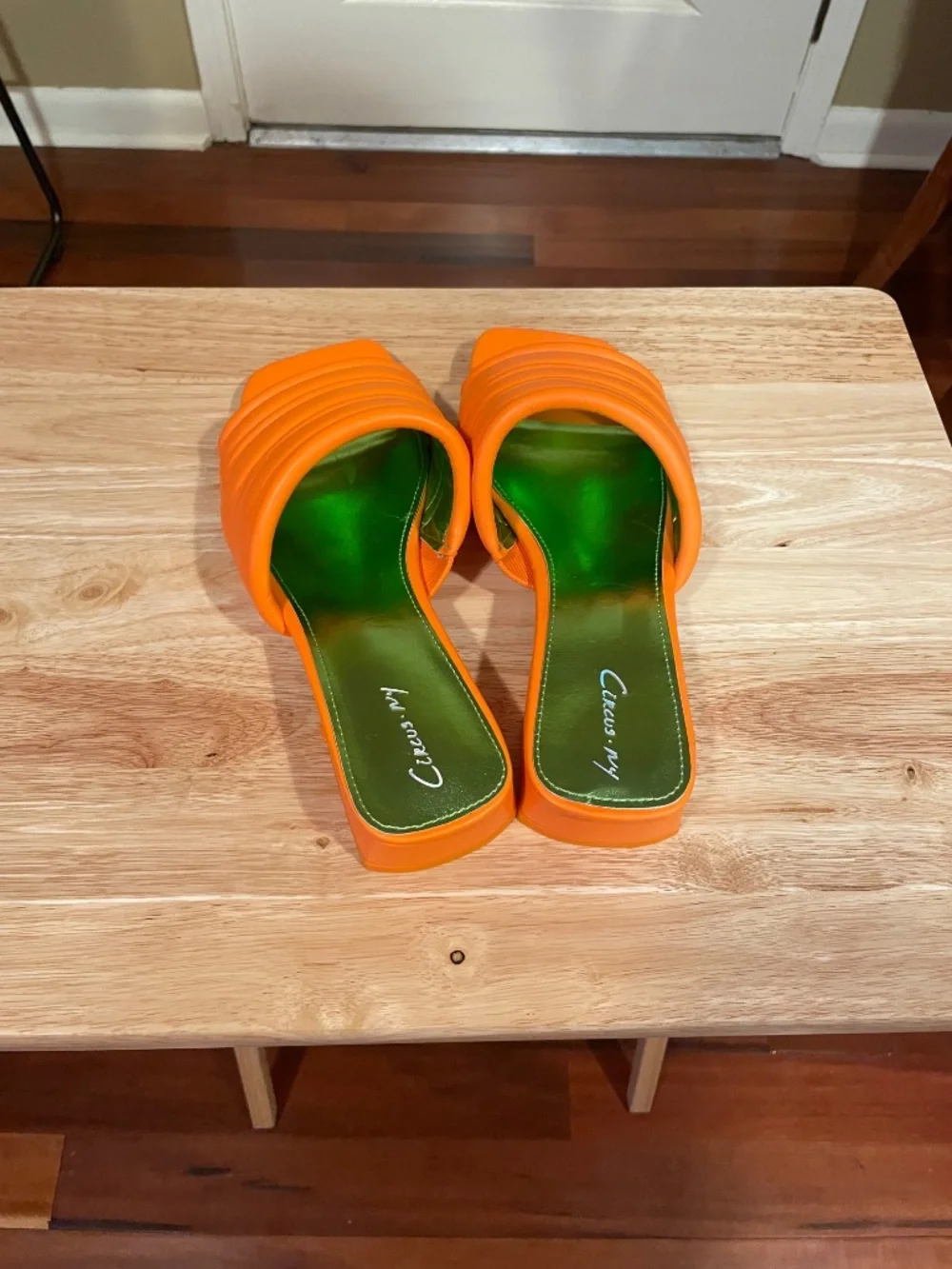 Sandals - Picture 4 of 5